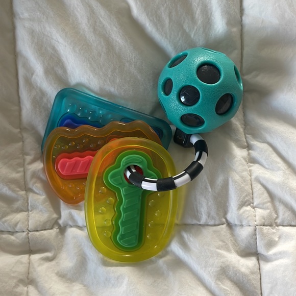 Baby soft toys and teether - Picture 4 of 4